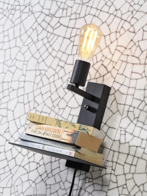 It's About Romi Appliques Murales Et Spots Applique Noire Avec Tablette H25cm 5 It's About Romi Appliques Murales Et Spots Applique Noire Avec Tablette H25cm – Image 3