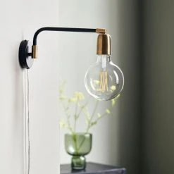 House Doctor Appliques Murales Et Spots Applique Noire Et Laiton -Luminaires Ventes applique noire et laiton 2