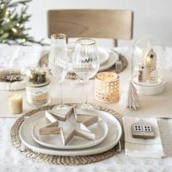 Maisons Du Monde Décorations à Poser De Noël Cloche En Verre Décor De Noël Lumineux -Luminaires Ventes cloche en verre decor de noel lumineux 1000 2 34 196998 5