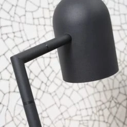 It's About Romi Lampadaires Lampadaire En Métal Noir H141cm 12 It's About Romi Lampadaires Lampadaire En Métal Noir H141cm -Luminaires Ventes lampadaire en metal noir h141cm 4