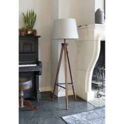 Dutchbone Lampadaires Lampadaire Trépied Bois Et Coton Blanc Cassé -Luminaires Ventes lampadaire trepied bois et coton blanc casse 4