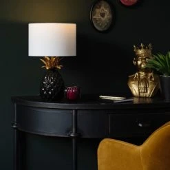 Maisons Du Monde Lampes à Poser Lampe Ananas En Céramique Noire Et Métal Doré, Et Abat-jour En Lin Blanc -Luminaires Ventes lampe ananas en ceramique noire et metal dore et abat jour en lin blanc 1000 8 32 227213 4