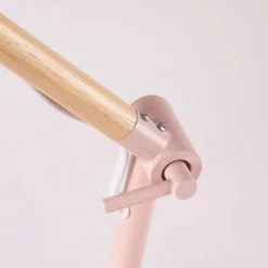 Maisons Du Monde Lampes De Chevet Enfant Lampe De Bureau En Métal Rose Pastel -Luminaires Ventes lampe de bureau en metal rose pastel 1000 6 21 181651 5