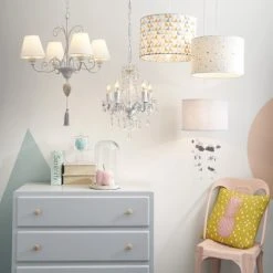 Maisons Du Monde Suspensions Enfant Lustre En Métal Blanc Effet Vieilli Et Pompon Cœur -Luminaires Ventes lustre en metal blanc effet vieilli et pompon coeur 1000 10 5 150885 4