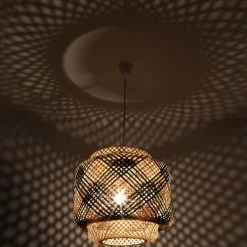 Lussiol Lighting Suspensions Suspension En Bambou Noir D. 40 Cm -Luminaires Ventes suspension en bambou noir d 40 cm 1