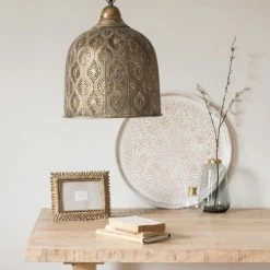 Maisons Du Monde Suspensions Suspension En Métal Doré à Motifs -Luminaires Ventes suspension en metal dore a motifs 1000 14 18 178327 3