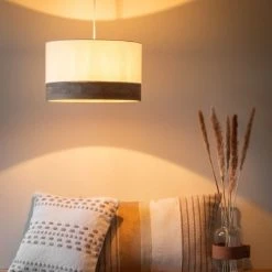 Maisons Du Monde Suspensions Suspension Tambour En Coton Beige Et Chêne -Luminaires Ventes suspension tambour en coton beige et chene 1000 12 9 204148 2