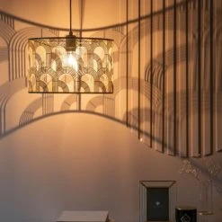 Maisons Du Monde Suspensions Suspension Tambour En Métal Ajouré Noir Et Doré -Luminaires Ventes suspension tambour en metal ajoure noir et dore 1000 6 16 210551 3